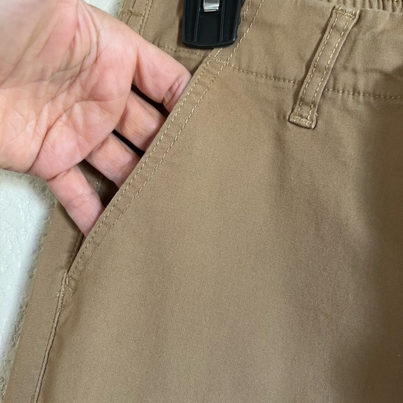 LIKE NEW Kensie Jeans size 4 tan/brown colored tie/zip front straight leg. - Picture 2 of 6